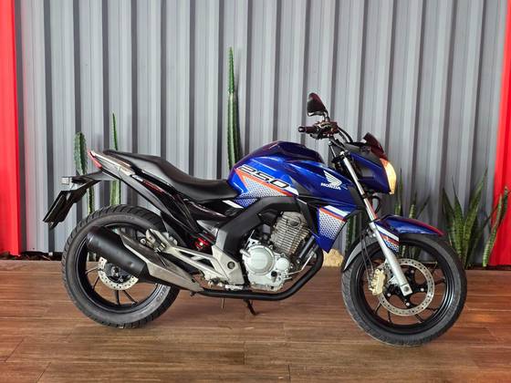 HONDA CB TWISTER HONDA CB TWISTER